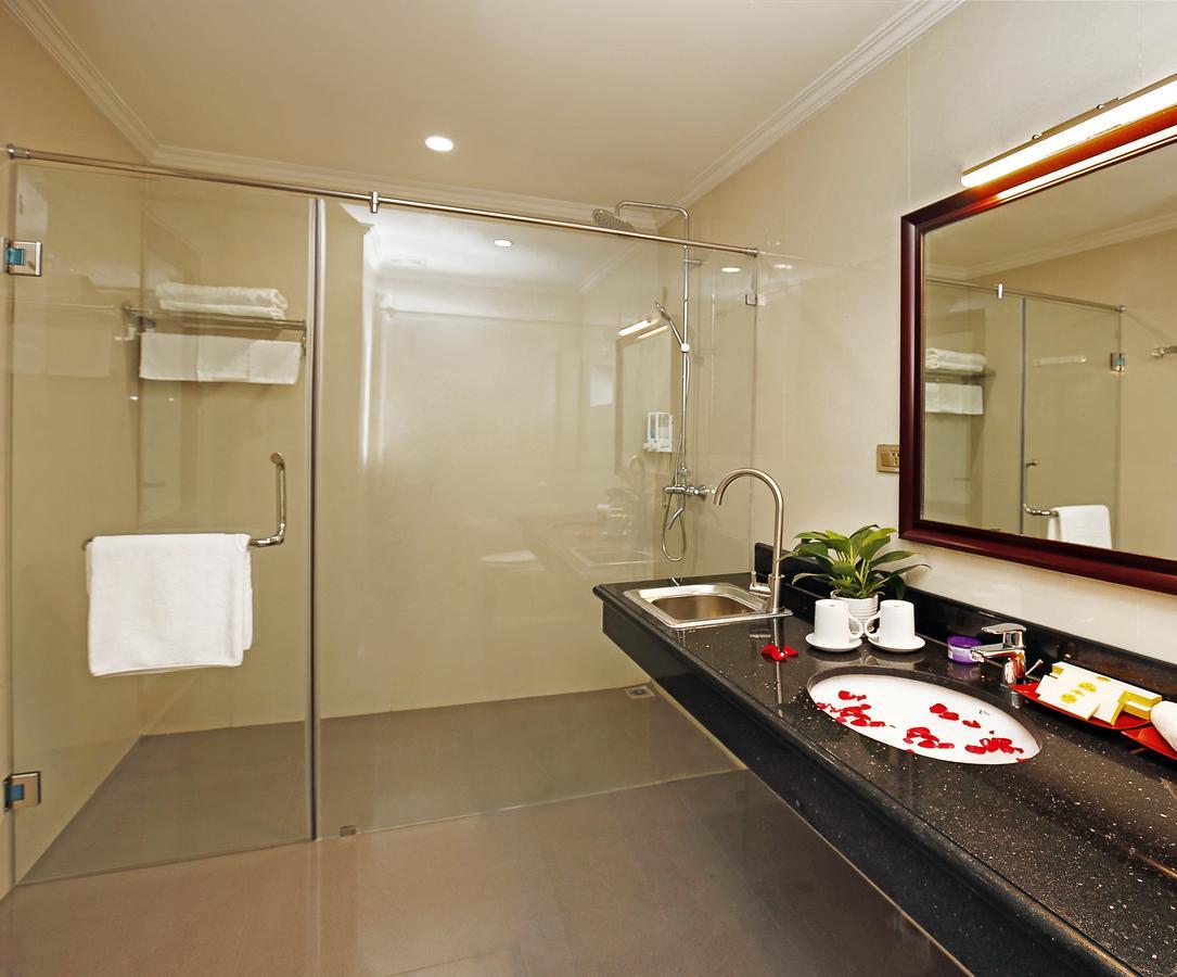 Bac Ninh Uri Hotel Buitenkant foto